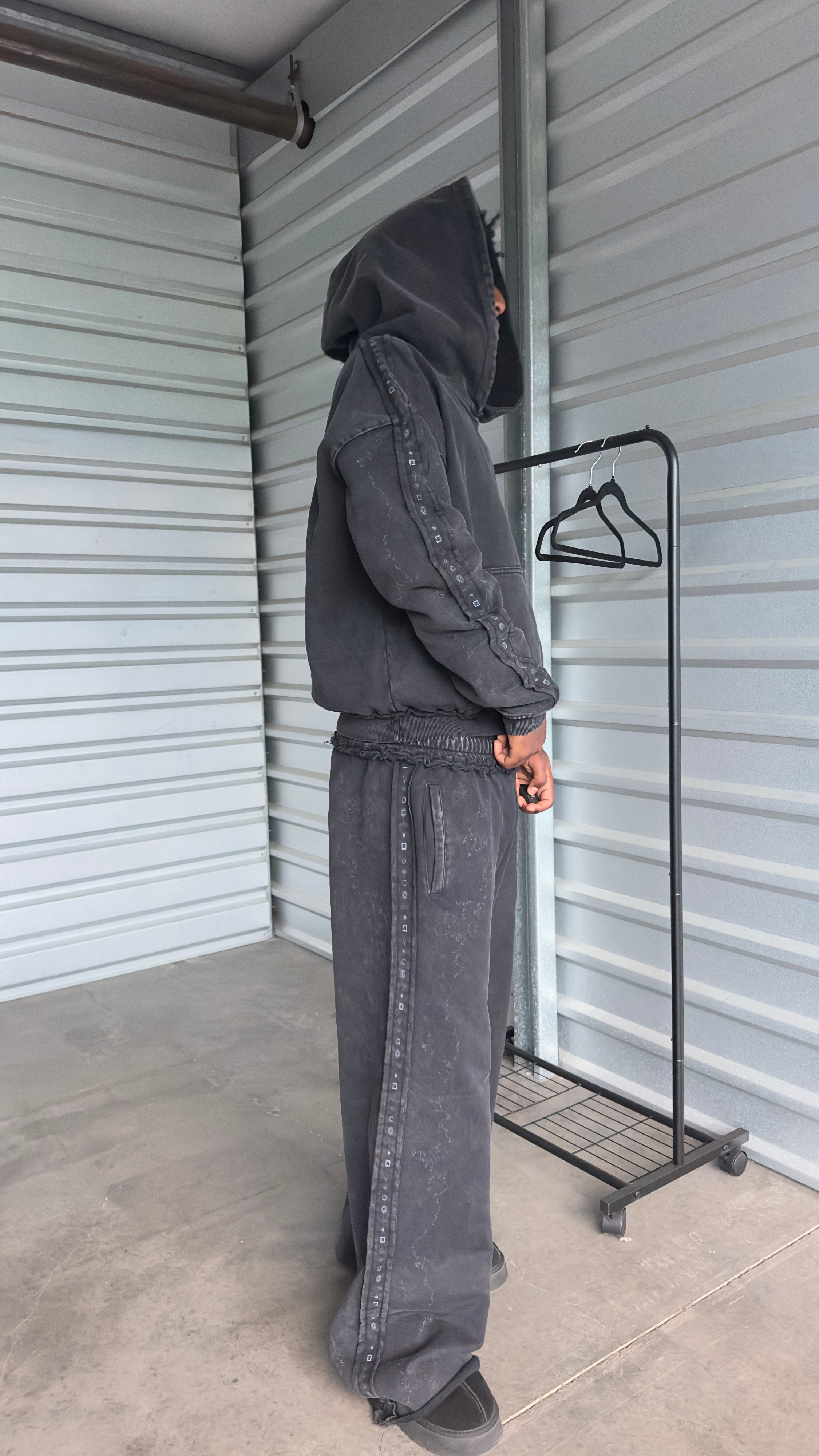 UNCUT DIAMOND HOODIE
